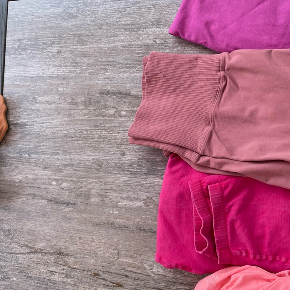 Free People Movement karma leggings hot pink size Medium Large M/L NWT - Picture 16 of 16